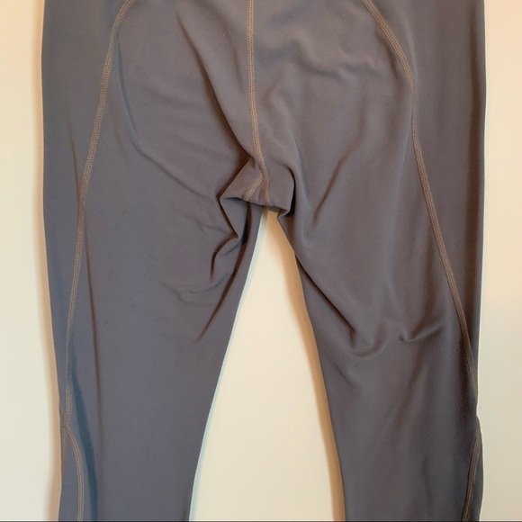 Athleta Salutation 7/8 Tight Powervita Flagstone Grey Legging Yoga Size XS - Picture 10 of 14